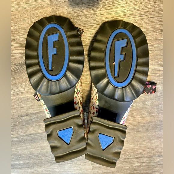 John Fluevog Fermare 8.5 - Picture 6 of 7